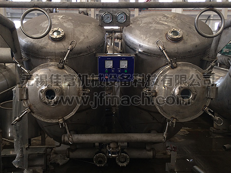 雙管毛毛蟲(chóng)機(jī)1