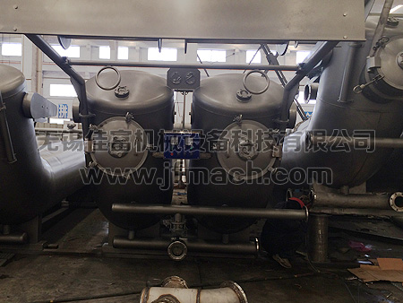 雙管毛毛蟲(chóng)機(jī)5